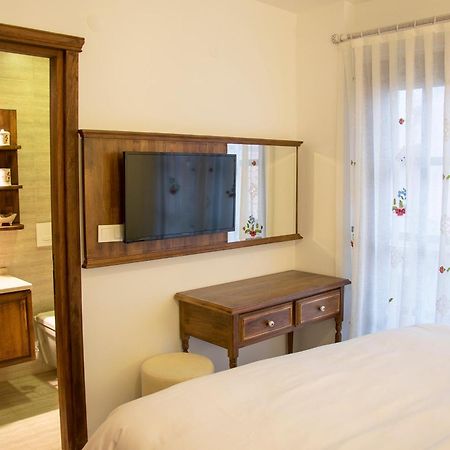 Monza House Otel Сігаджік Номер фото