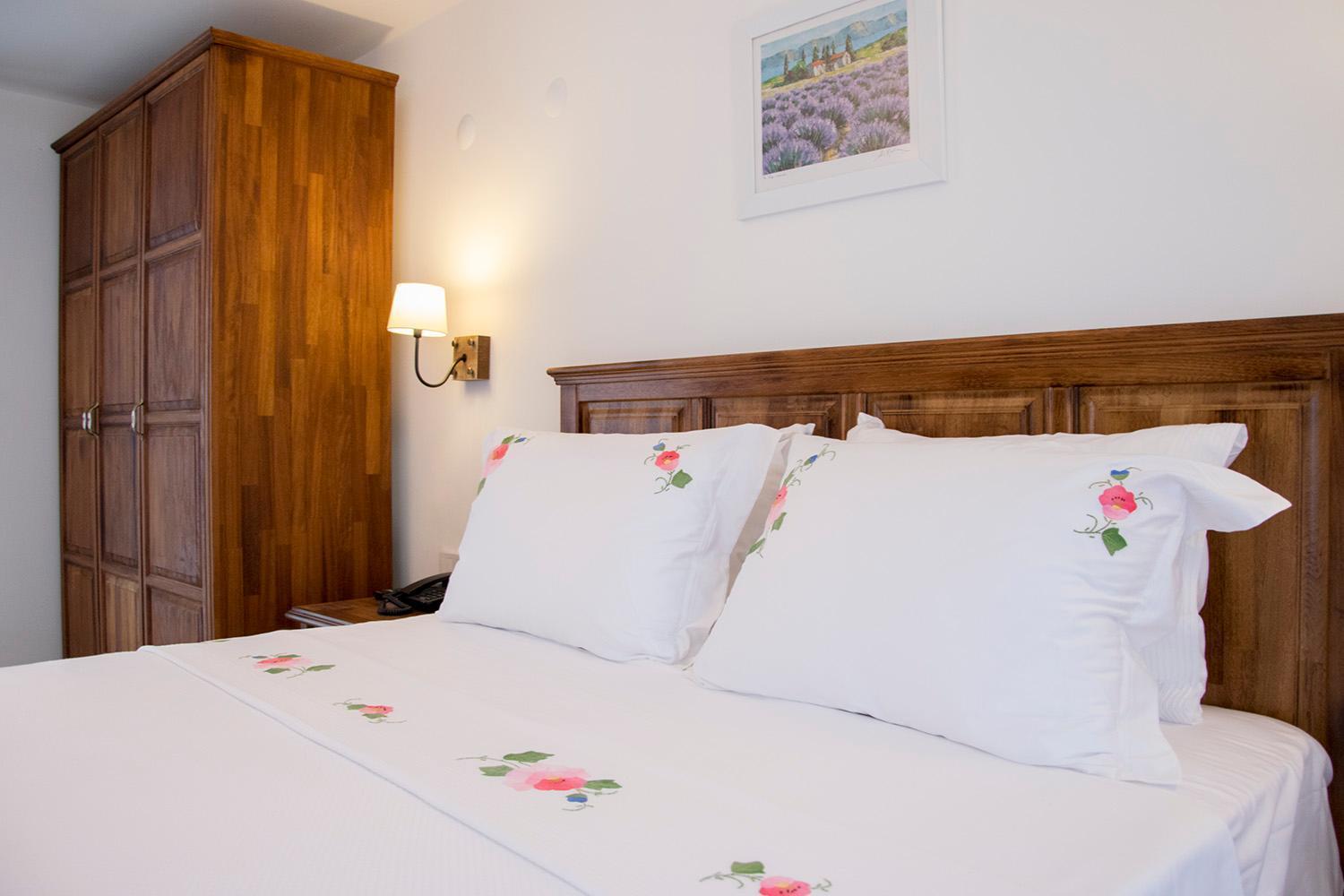 Monza House Otel Сігаджік Номер фото